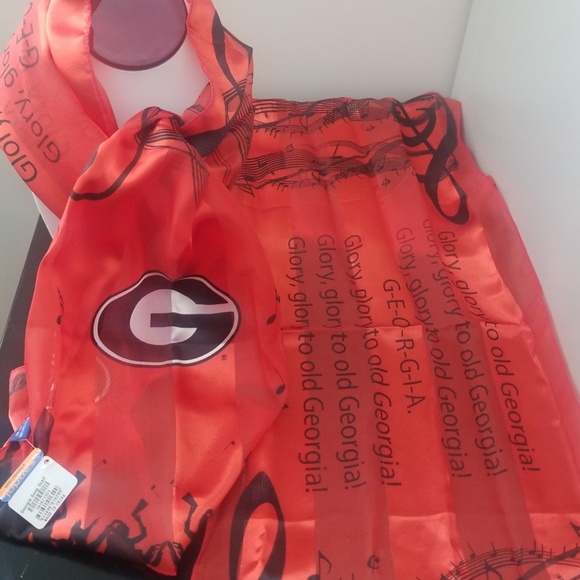 Georgia (UGA) Scarf - Picture 4 of 4